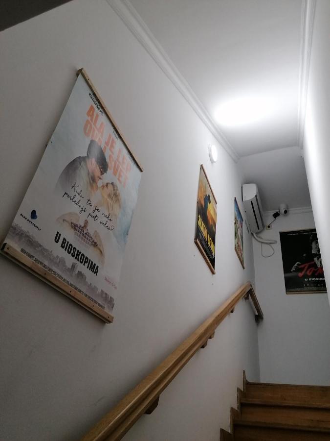River Hostel Belgrade Extérieur photo